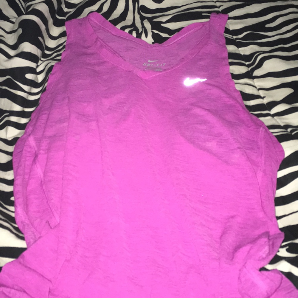 Nike tank